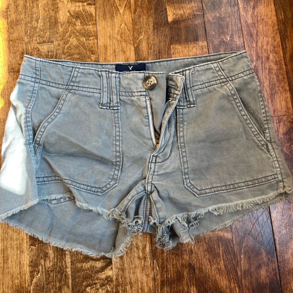 american eagle shorts